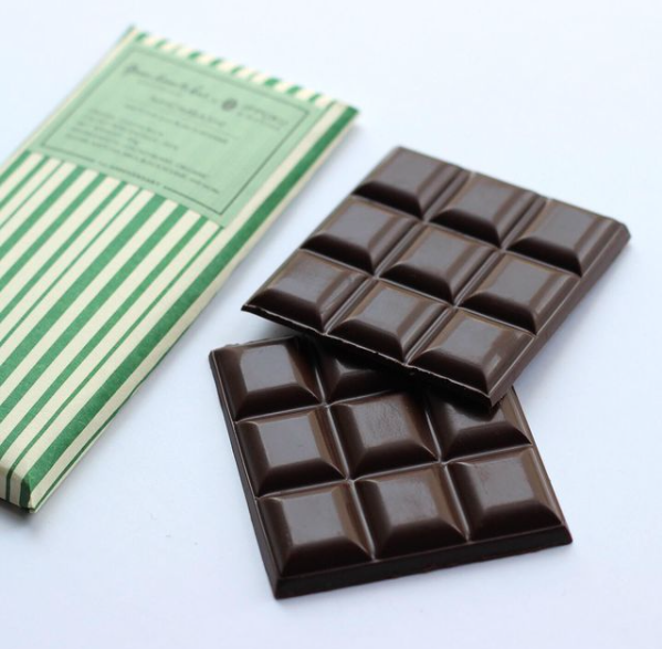 福岡 警固 厳選されたカカオを使用するチョコレートカフェ Green Bean To Bar Chocolate をご紹介 大名base Daimyo Base